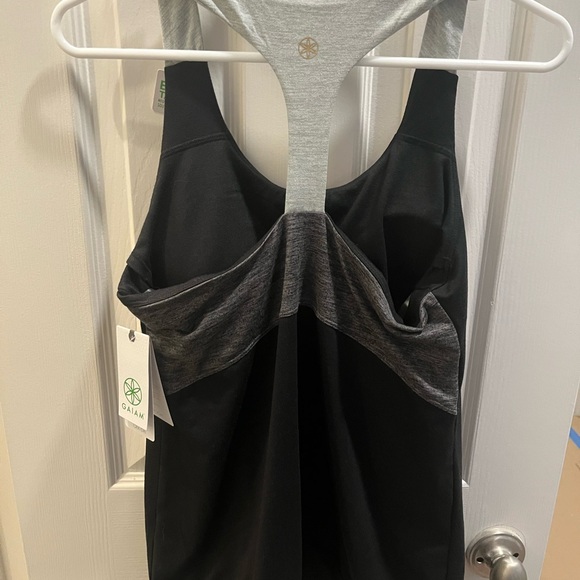NWT Gaiam Heather Mix Bra Tank - Picture 4 of 6